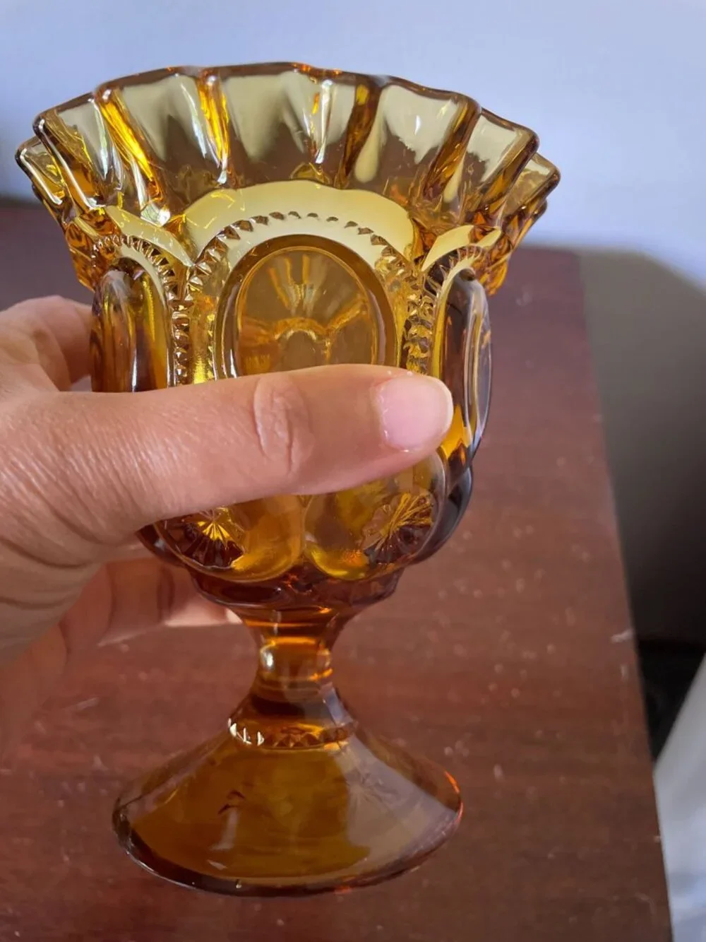 Vintage L.E. Smith Amber Glass Moon and Stars Pedestal Compote Candy Dish crimpe
